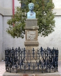 Monumento a Domenico Sola